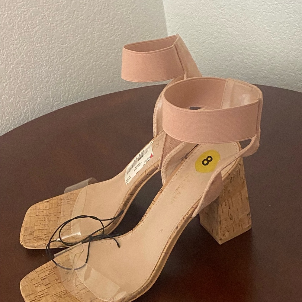 Elegant Pink Block Heel Sandals